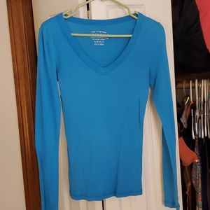 Long sleeve v neck